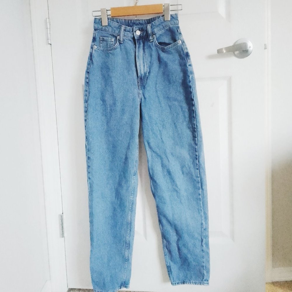 &Denim High Rise Loose Ankle Length Mom Jeans